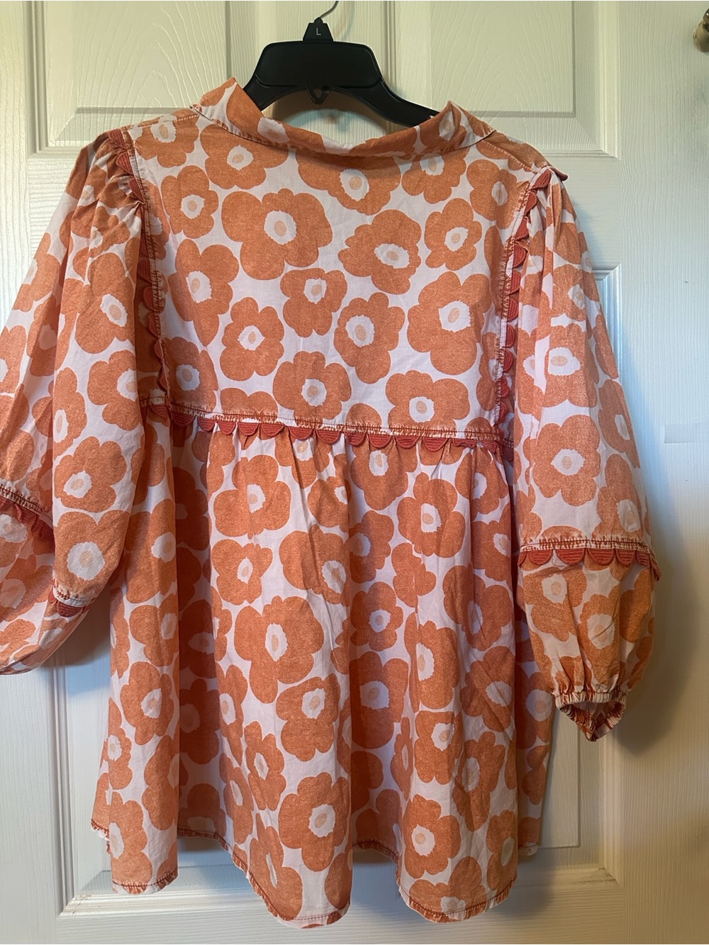 Sage +Fig Orange Flower Top - Picture 5 of 5